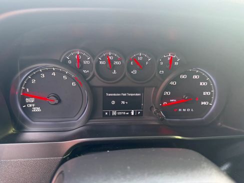 Used 2022 Chevrolet Silverado 1500 Custom Trail Boss AWD/4WD image 8