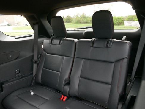 New 2026 Ford Explorer ST-Line image 15