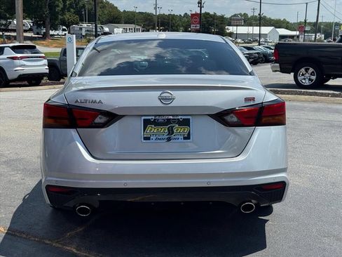 Certified 2024 Nissan Altima 2.5 SR FWD image 4