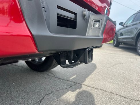 New 2025 Ford F150 Lightning Flash AWD/4WD image 8