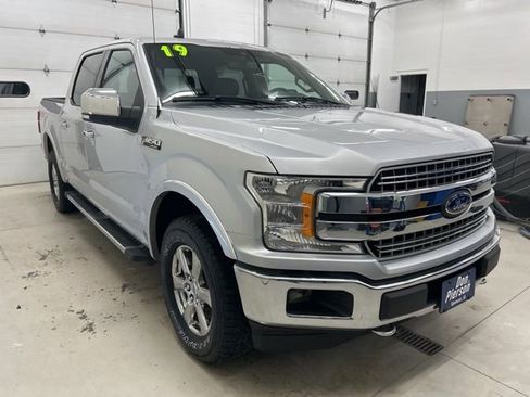 Used 2019 Ford F150 Lariat image 3