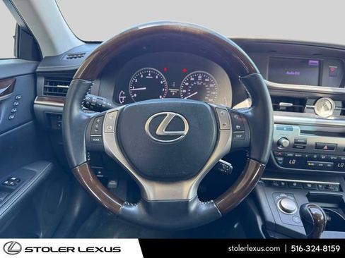 Used 2013 Lexus ES 350 w/ Luxury Pkg FWD image 18