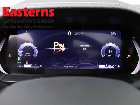 Used 2024 Jeep Grand Cherokee L Limited w/ Luxury Tech Group II AWD/4WD image 18