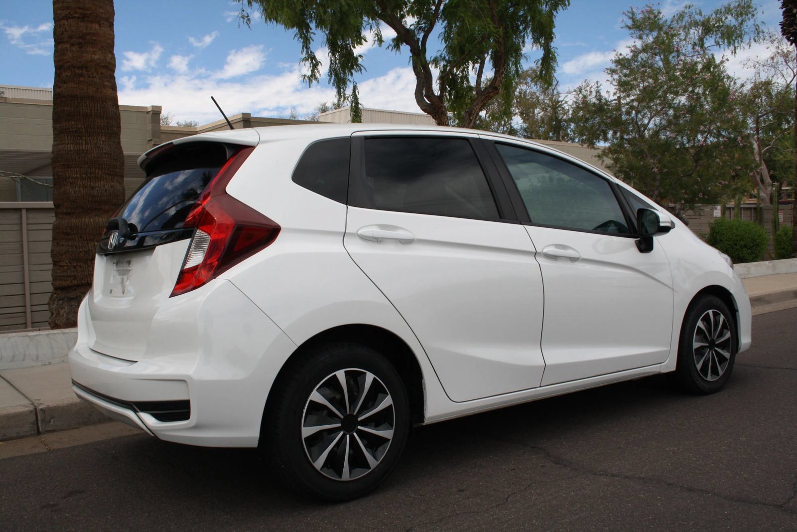 Used 2019 Honda Fit LX image 3