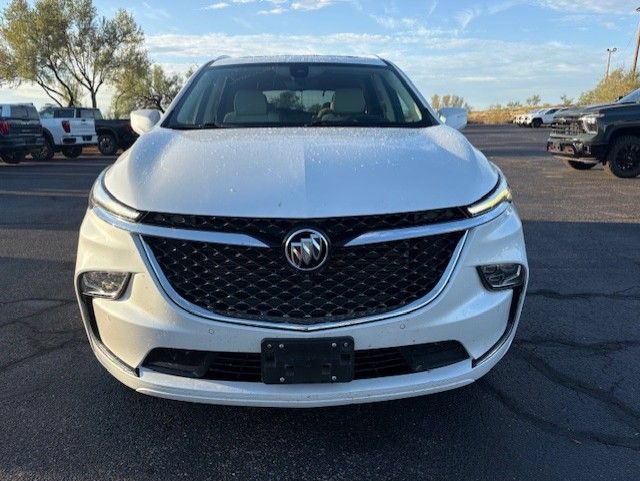 Used 2023 Buick Enclave Avenir w/ Avenir Technology Package FWD image 2