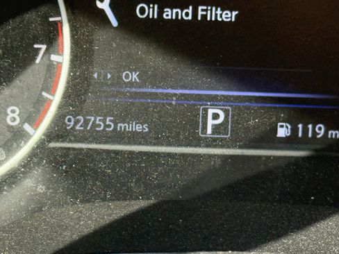 Used 2017 Nissan Maxima 3.5 S image 6