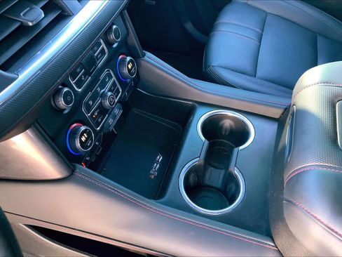 Used 2024 Chevrolet Tahoe RST w/ Luxury Package image 17