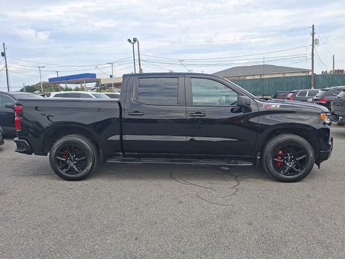 Used 2022 Chevrolet Silverado 1500 RST AWD/4WD image 7