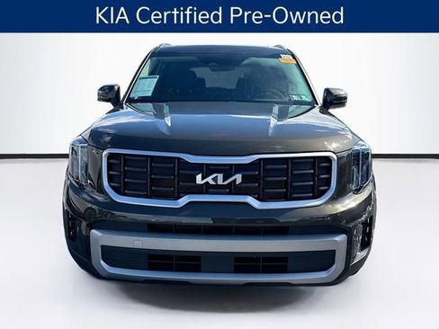 Used 2023 Kia Telluride S w/ S Sunroof Package image 2