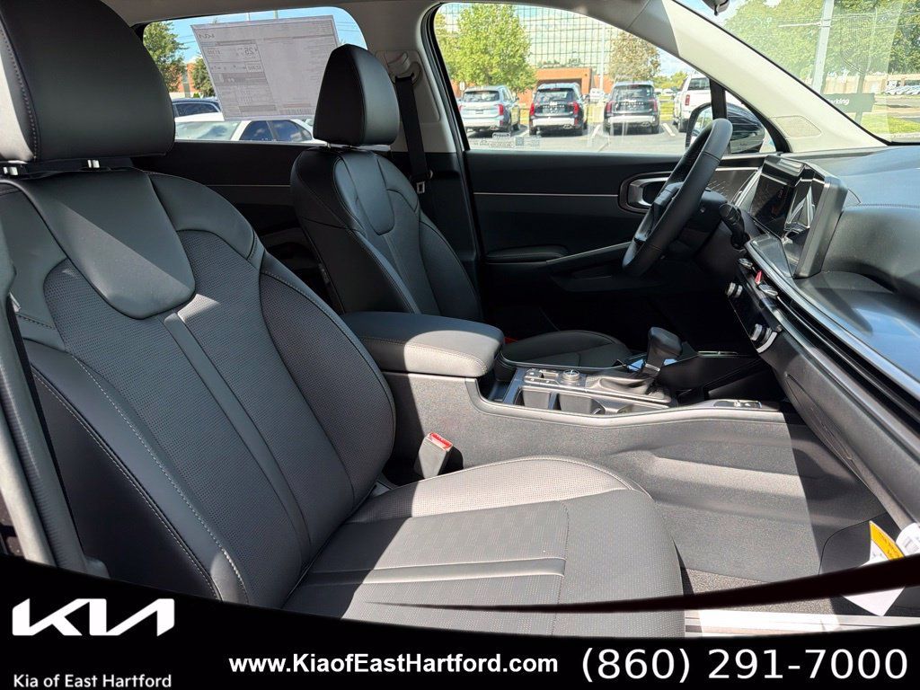 New 2026 Kia Sorento S AWD/4WD image 11