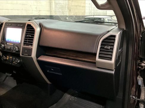 Used 2020 Ford F150 Lariat w/ FX4 Off-Road Package image 18