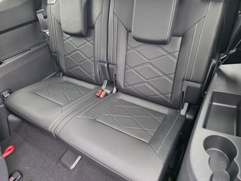 New 2026 Volkswagen Atlas SE AWD/4WD image 24