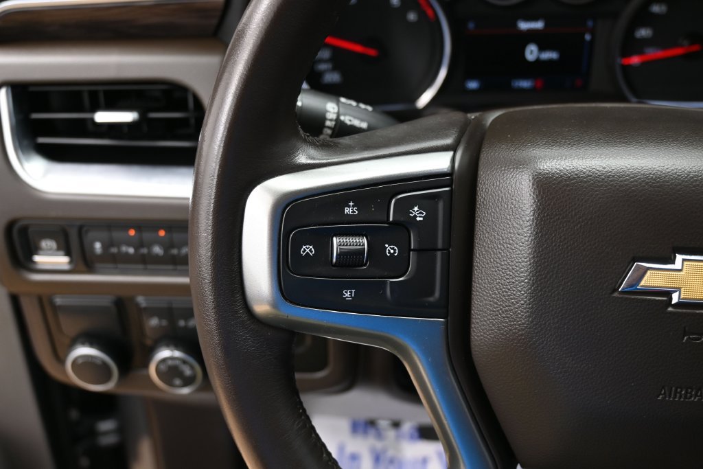 Used 2021 Chevrolet Suburban LT RWD image 14