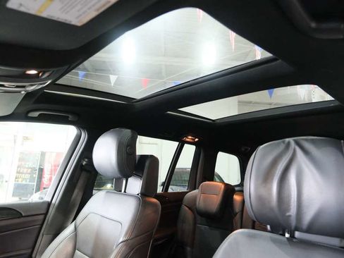 Used 2018 Mercedes-Benz GLS 550 4MATIC w/ Driver Assistance Package image 39