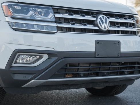 Used 2018 Volkswagen Atlas SEL Premium image 16