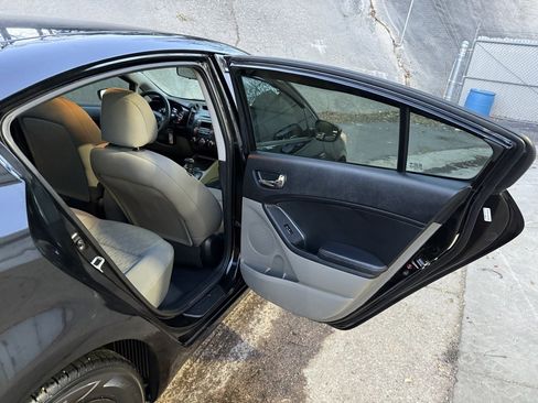 Used 2014 Kia Forte LX image 21