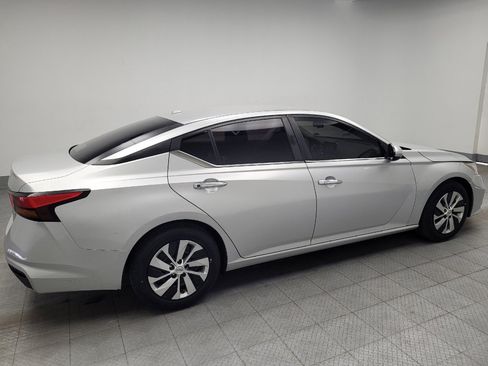 Used 2020 Nissan Altima 2.5 S FWD image 10