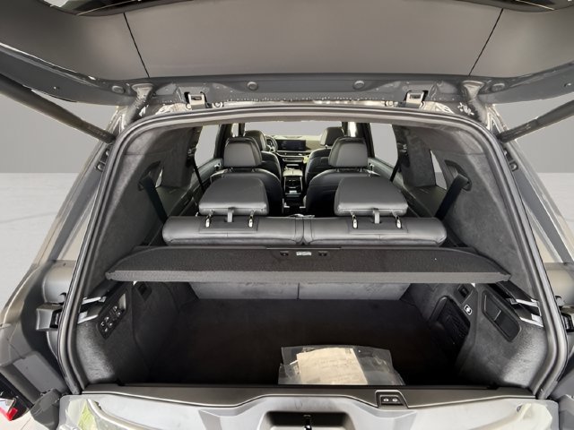 Certified 2026 BMW X7 xDrive40i w/ M Sport Package AWD/4WD image 31