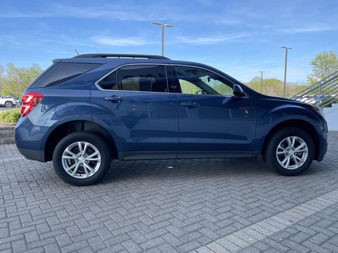 Used 2017 Chevrolet Equinox LT FWD image 6