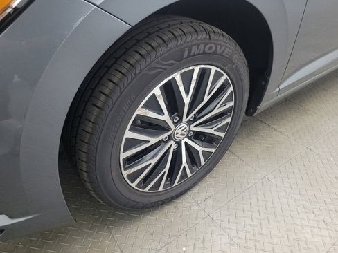 Used 2021 Volkswagen Jetta S w/ Driver Assistance Package FWD image 31