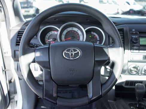 Used 2012 Toyota Tacoma 2WD Regular Cab image 21