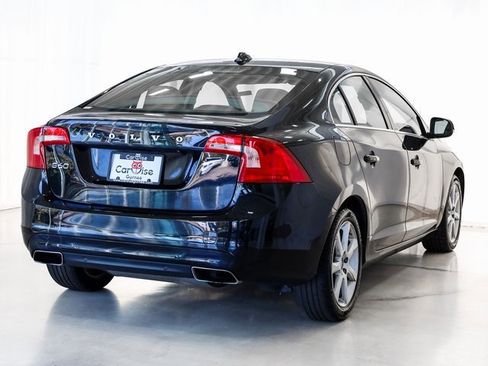 Used 2016 Volvo S60 T5 Premier w/ Convenience Package image 5