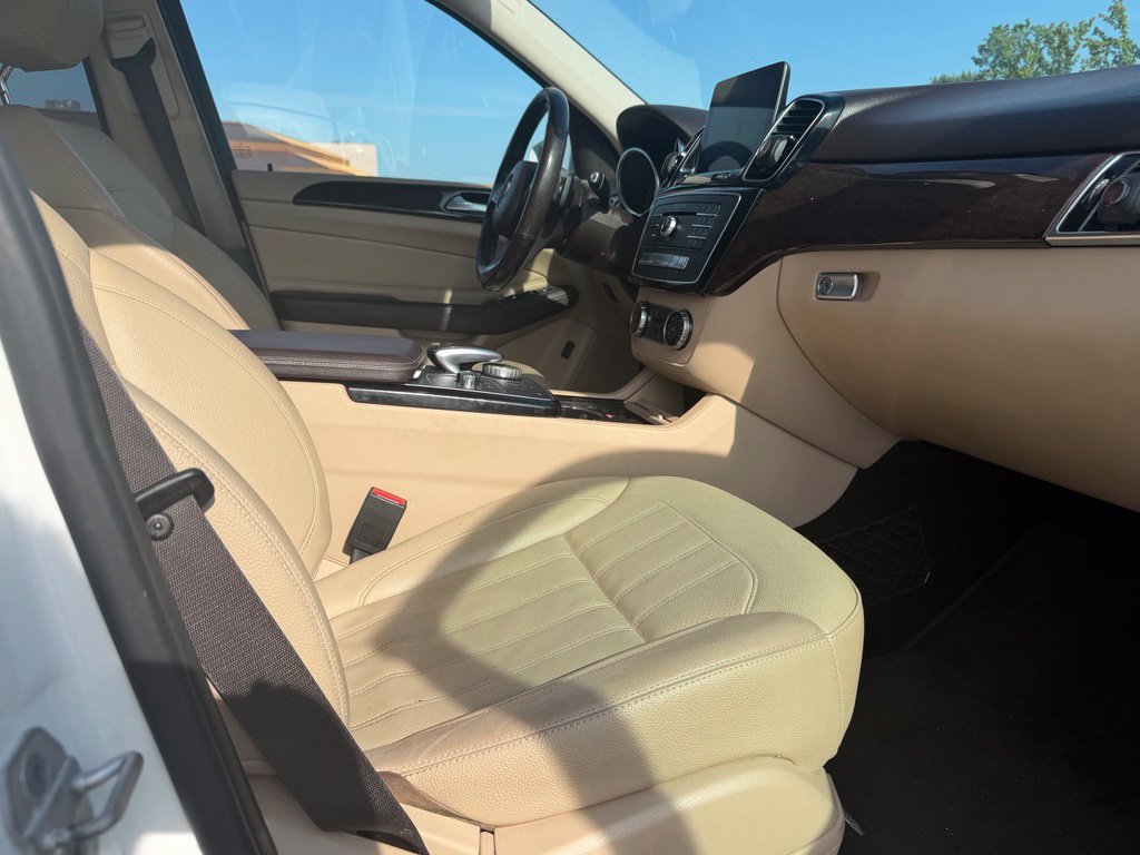 Used 2017 Mercedes-Benz GLE 350 4MATIC image 7