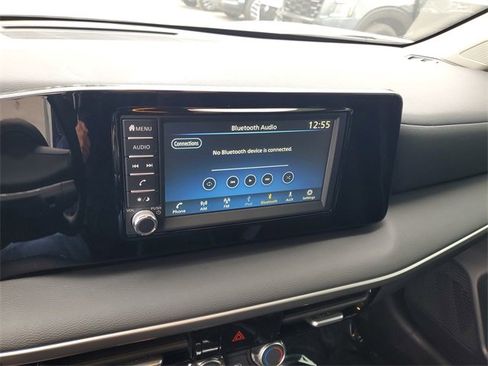 Used 2025 Nissan Kicks S image 16