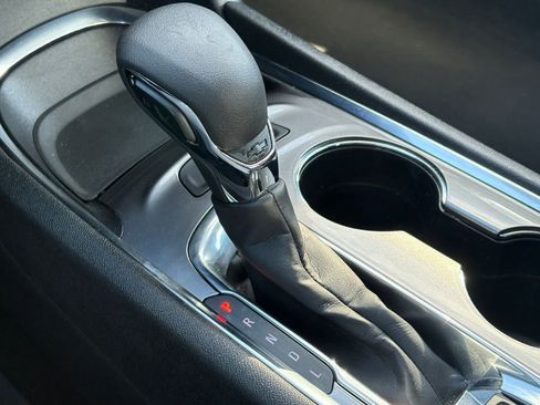 Used 2023 Chevrolet Malibu LT image 27