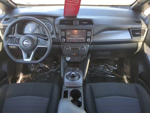 Certified 2025 Nissan Leaf S image 14