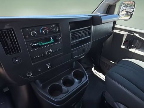 Used 2025 GMC Savana 2500 w/ Driver Convenience Package RWD image 27