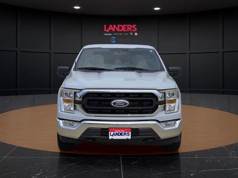 Used 2022 Ford F150 XLT w/ Trailer Tow Package AWD/4WD image 6