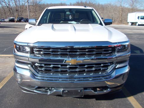 Used 2017 Chevrolet Silverado 1500 LTZ image 8