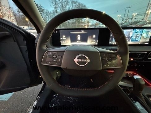 New 2026 Nissan Sentra SR w/ Floor Mat Package FWD image 11
