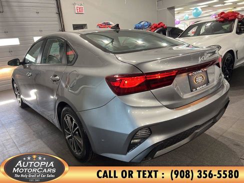 Used 2024 Kia Forte LXS FWD image 33