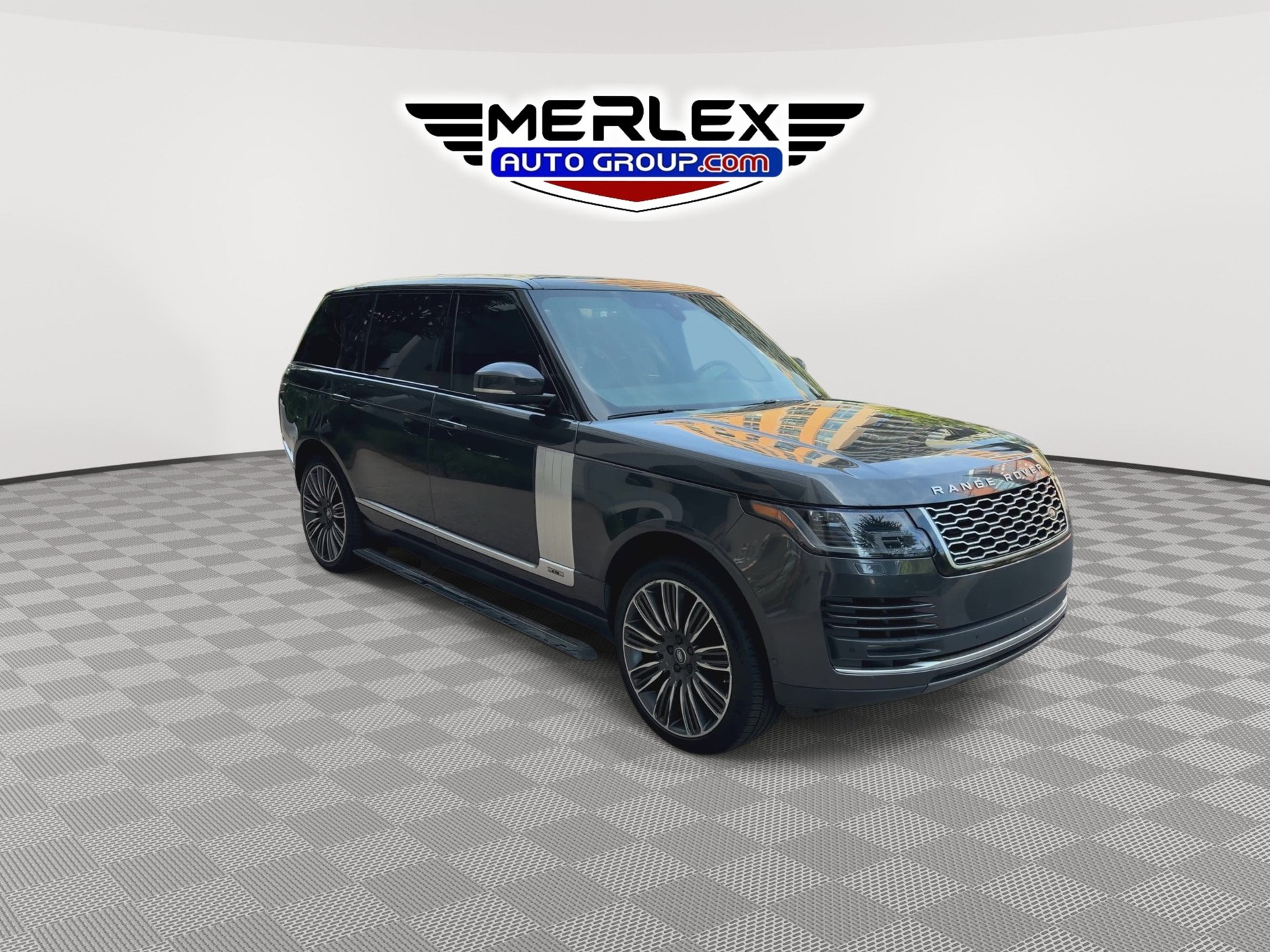 Used 2021 Land Rover Range Rover P525 Westminster Edition LWB AWD/4WD image 2