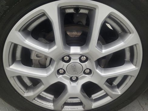 Used 2022 Jeep Compass Latitude AWD/4WD image 31