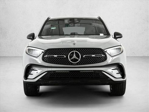 New 2026 Mercedes-Benz GLC 350e 4MATIC image 2