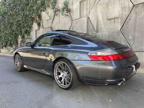 Used 2002 Porsche 911 Carrera 4S AWD/4WD image 3