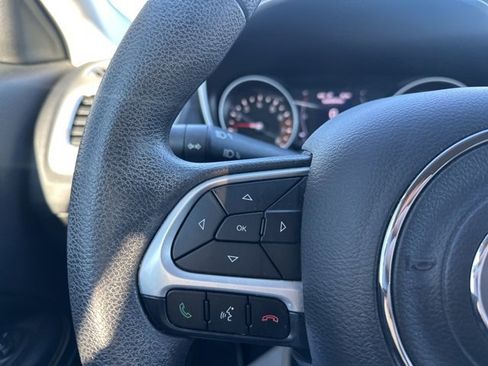 Used 2020 Jeep Compass Sport image 23