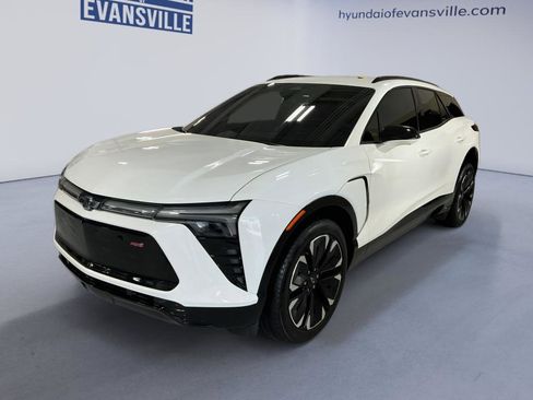 Used 2024 Chevrolet Blazer EV RS AWD/4WD image 2