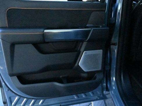 Used 2023 Ford F350 Platinum image 35