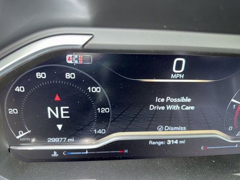 Used 2024 GMC Sierra 2500 AT4 w/ AT4 Premium Plus Package image 11