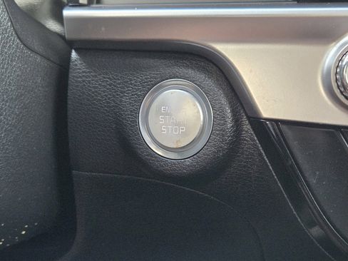 Certified 2024 Kia Telluride S w/ S Sunroof Package image 23