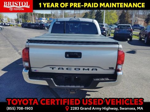 Certified 2022 Toyota Tacoma SR5 AWD/4WD image 6