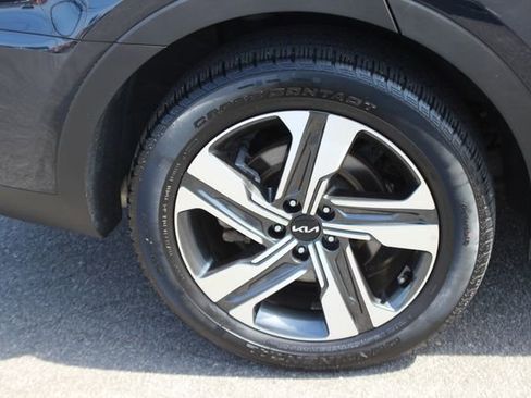 Used 2023 Kia Sorento SX Prestige image 40