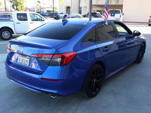 Used 2024 Honda Civic Sport image 4