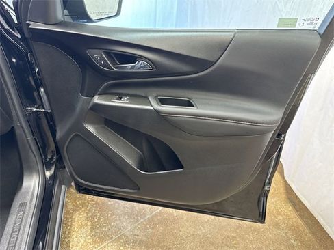 Certified 2024 Chevrolet Equinox RS image 26