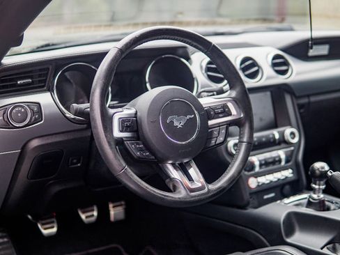 Used 2017 Ford Mustang GT Premium image 22