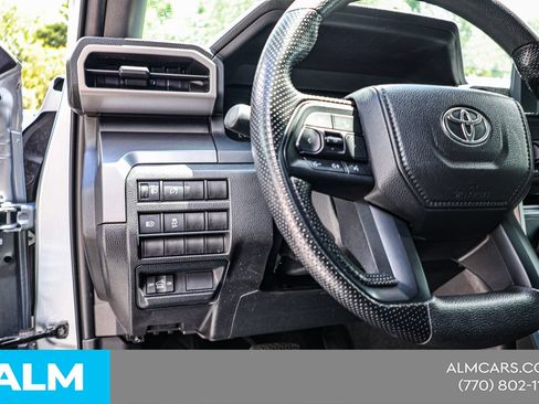 Used 2024 Toyota Tacoma SR5 AWD/4WD image 20